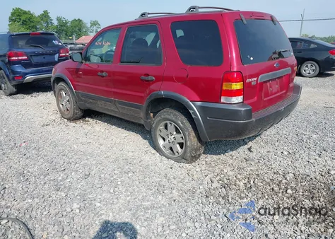 2004 Ford Escape Xlt from USA, damaged, VIN 1FMCU93194KB34635